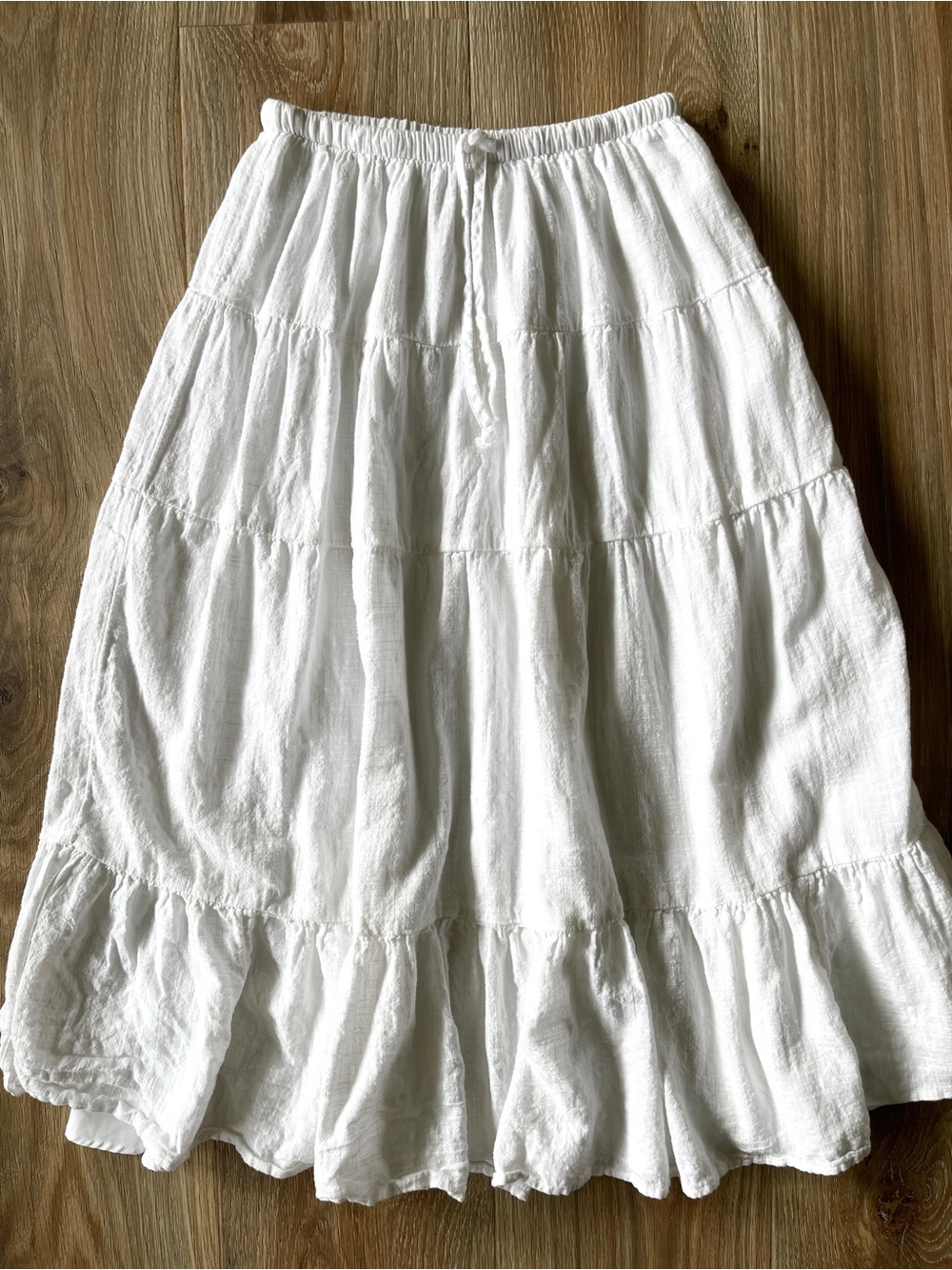 American Eagle white skirt